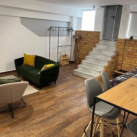 Industrial Studio / Alios 4 / Hilton Area 雅典 外观 照片